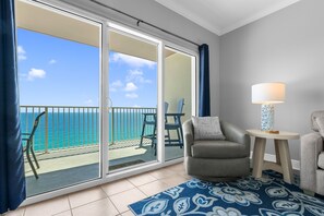 Smart TV, table football - Crystal Shores West Beachfront 2 Bed. Indoor/Outdoor Pool. Free Daily Activities (Gulf Shores)