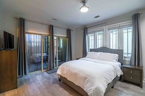 2 Schlafzimmer, Bügeleisen/Bügelbrett, Reisekinderbett, kostenloses WLAN