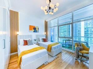 Iron/ironing board, free WiFi - Opulent Flat with Beach & Canal View (Dubai)
