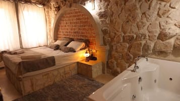 Sistema de insonorización, tabla de planchar con plancha y wifi gratis