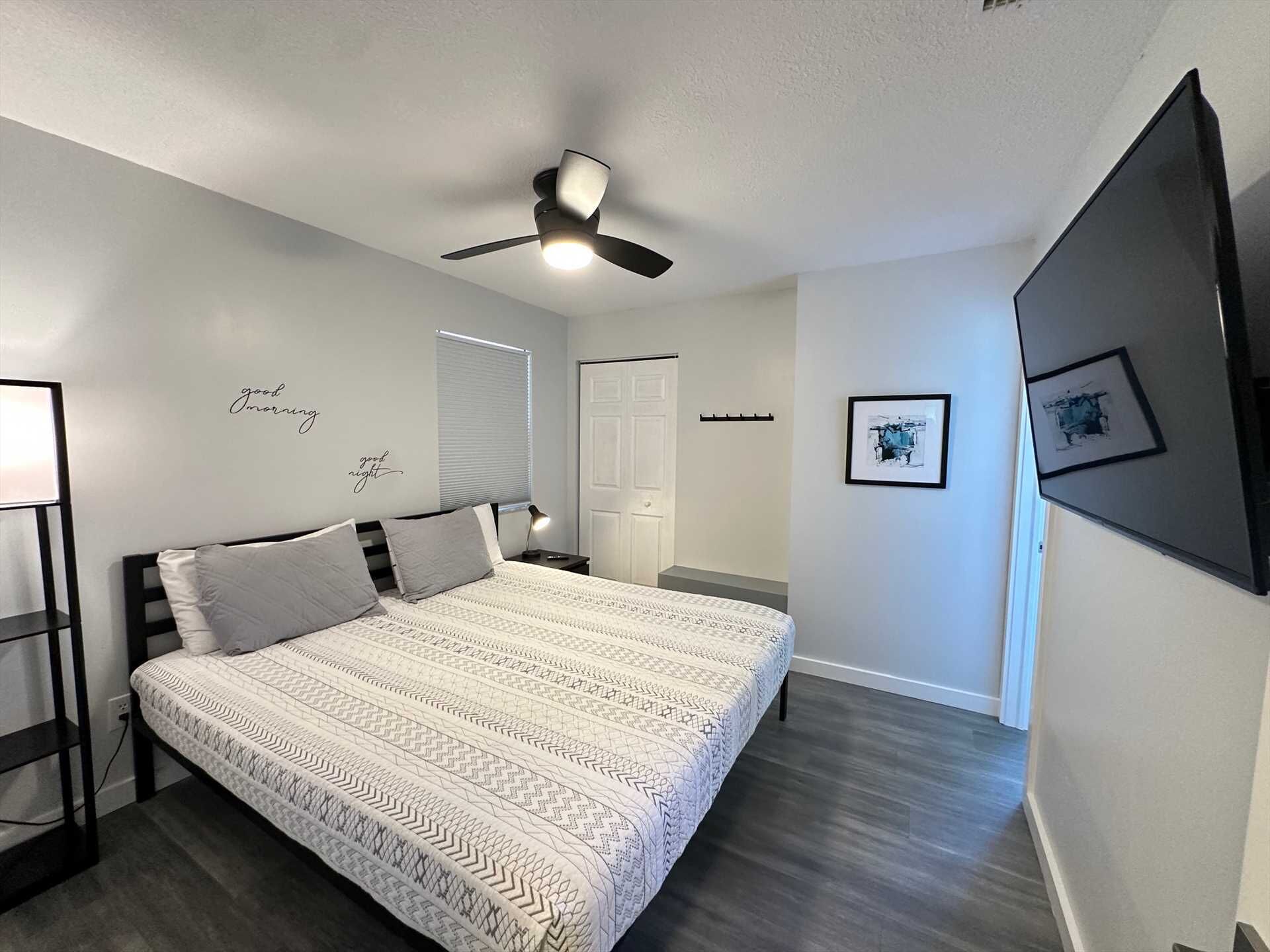 2 bedrooms, iron/ironing board, WiFi, bed sheets