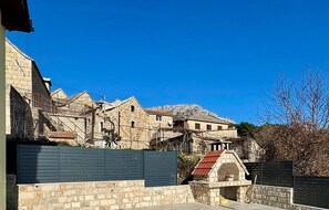 Enceinte de lâhĂ©bergement