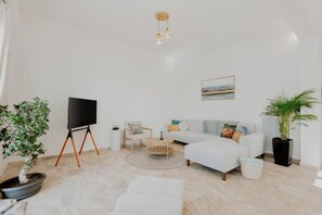 Living area - Luxurious house in old  town pet friendly (Kavala)