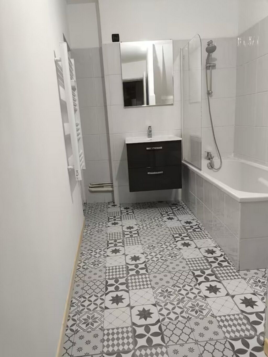 Bruser, håndklæder, Toiletpapir