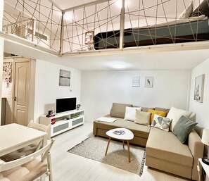 Smart TV - Central BUDAPEST Studio ⭐️| AC+Netflix (Budapest)