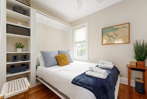 Iron/ironing board, WiFi, bed sheets - Darling Downtown | Walk to Downtown & Beach (Traverse City)