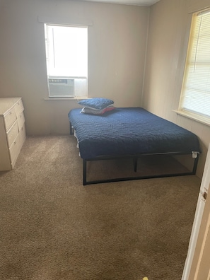 2 chambres, accès Internet, draps fournis