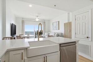 Interior - Tidewater 804 (Orange Beach)