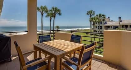 Luxury Oceanfront Condo in Prestigious Sawgrass