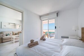 1 bedroom, iron/ironing board, WiFi - Bellevue Palace , on the beach fully renovated&equipped apartment next to Monaco (Menton)