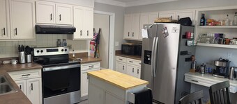 Masters Tournament Cozy House in Martinez GA- 12 minutes from the Masters Course