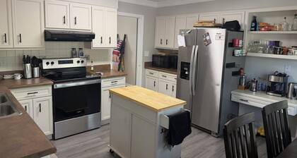 Masters Tournament Cozy House in Martinez GA- 12 minutes from the Masters Course