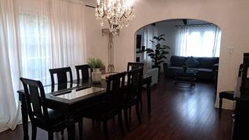 Appartement, 3 chambres, fumeur | Salle à manger