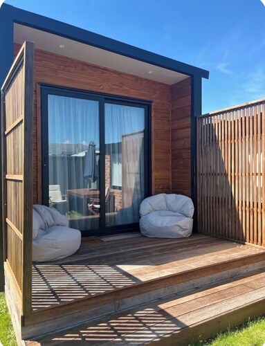 Lakeside heart of Old Cromwell our tiny home is a gateway to big adventures