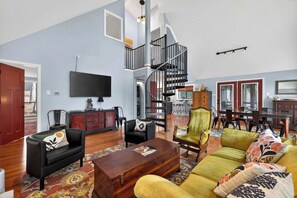 TV connectée, cheminée