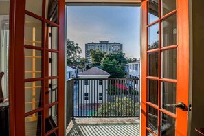 Interior - A recently renovated house in the heart of downtown Savannah (Savannah)