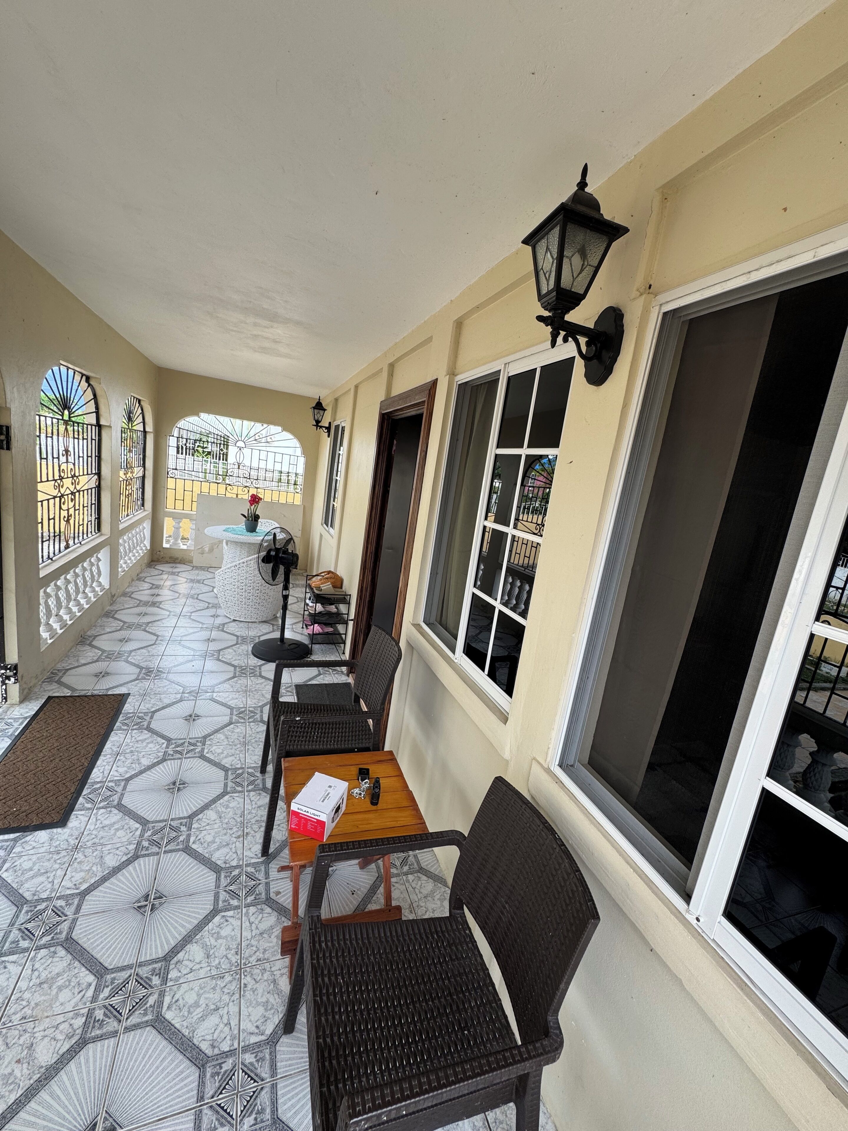 屋外ダイニングエリア