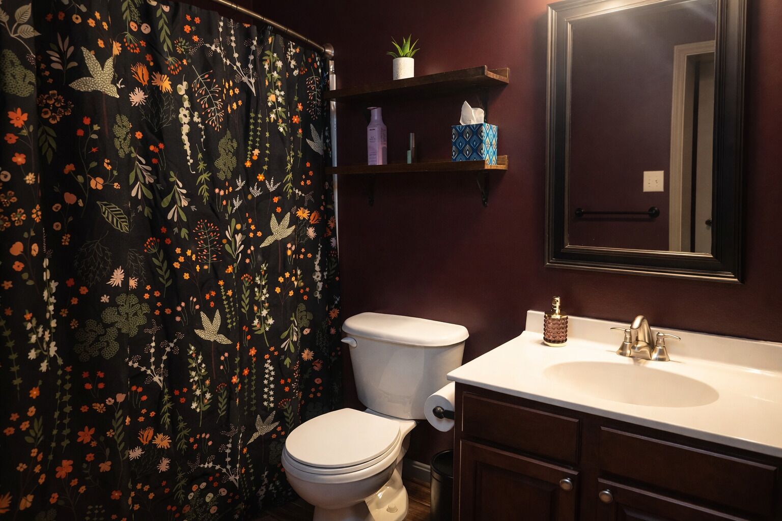 Hårtørrer, bidet, håndklæder, Sæbe