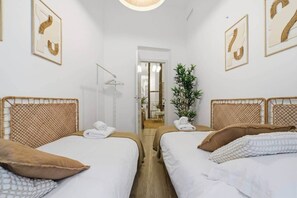 4 Schlafzimmer, Bügeleisen/Bügelbrett, WLAN, Bettwäsche
