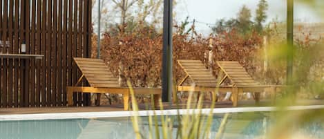 Seasonal outdoor pool