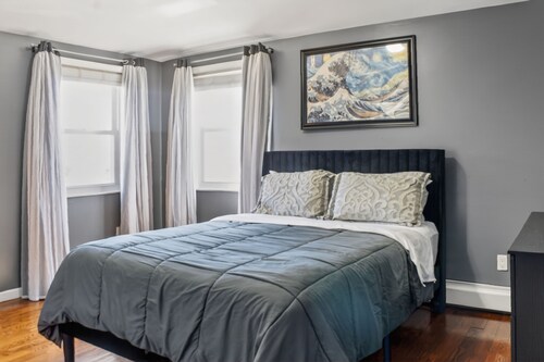 Cozy & Quiet 3BR Near JFK