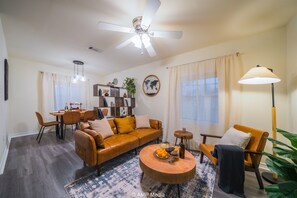 Smart TV - Nordic Nest | 2-Bedrooms | Near Downtown! (Abilene)