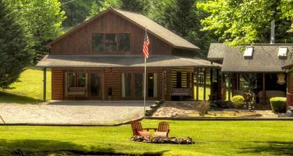 5 ACRES w FISH POND, CREEK, GAME ROOM, GYM, GREENHOUSE Spacious 5-bedroom cabin
