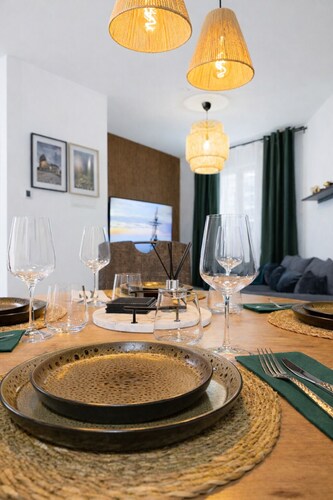 R&M Apartment - Cozy Luxury Home with Garden & Self Check-In | Vienna