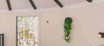 NEW Romantic Silo Cabin | Outdoor Shower | Hot Tub