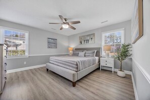 3 Schlafzimmer, Bügeleisen/Bügelbrett, Reisekinderbett, kostenloses WLAN