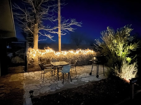 Outdoor dining. Huge Casa Azul Guadalupe Mountains National Park Dell City Texas