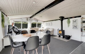 Dining - Stunning home in Sydals with WiFi (Sydals)