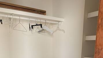 Basic Single Room, Canal View | Interior