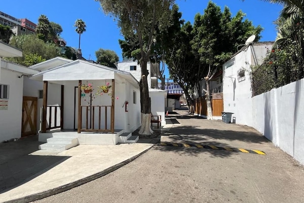 Enceinte de lâhĂ©bergement