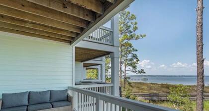 3 bed, 3 bath waterfront townhome in Perdido Key