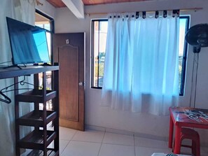 Interior - Hotel Volga (Puerto Lopez)