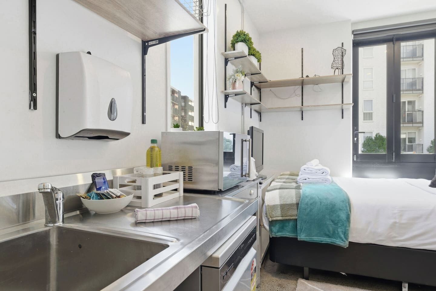 Fridge, microwave, dishwasher, coffee/tea maker