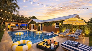 Outdoor pool, a heated pool