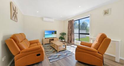 The Nestled Inn Peaceful Retreat in South Tamworth