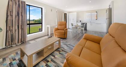 1 Bed Private Peaceful Retreat in South Tamworth