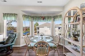 Dining - River Creek 2 Unit 1306 (Sunset Beach)