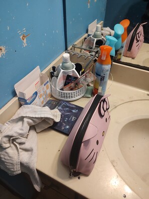 Douche, papier toilette