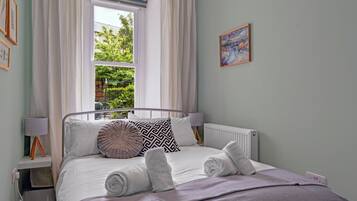 Villa, 2 Bedrooms, Smoking | 3 bedrooms