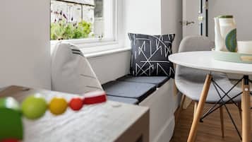 Villa, 2 Bedrooms, Smoking | Living room