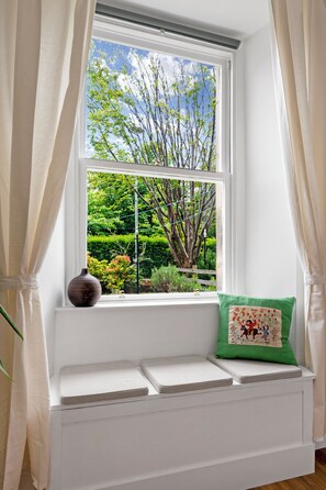 Villa, 2 Bedrooms, Smoking | Interior