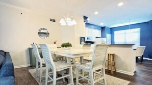 Dining - Spacious Three Primary Suites Townhouse Rehoboth Beach! (Rehoboth Beach)