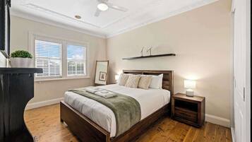 3 dormitorios, tabla de planchar con plancha, wifi y ropa de cama