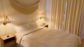3 bedrooms, free WiFi, bed sheets