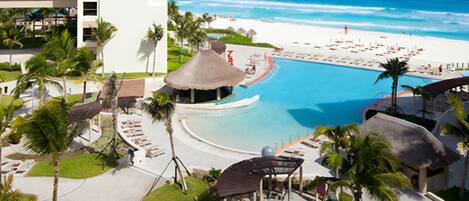 Piscina interna, piscina externa