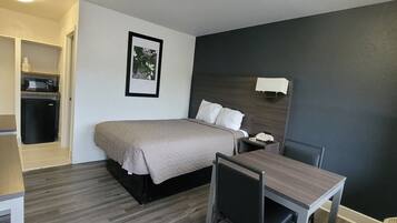 Dobbeltrom – standard, 1 dobbeltseng, ikke-røyk | Wi-fi (inkludert) og sengetøy